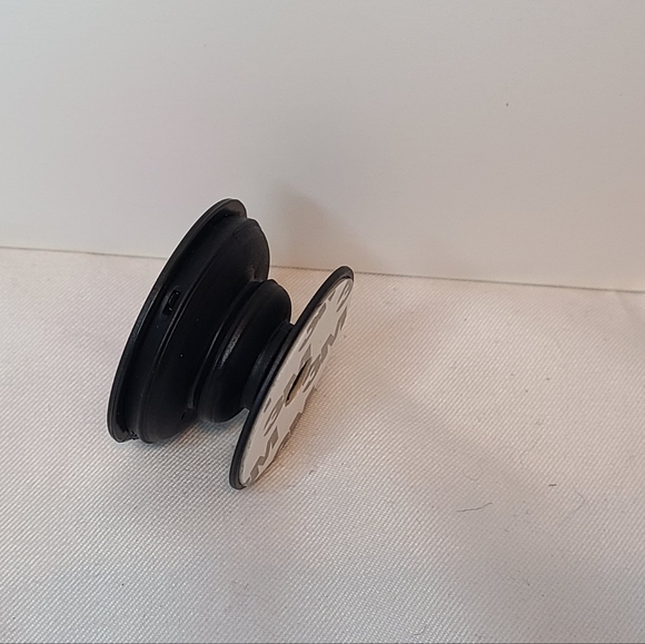 Pride Popsocket - Picture 3 of 4